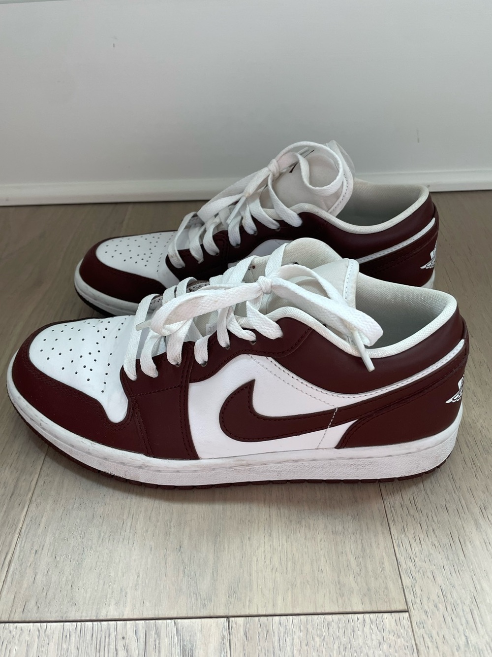 Nike Air Jordan 1 Low “Bronze Eclipse” Women’s Size 8.5 - Picture 4 of 9